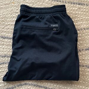 Vuori Ink Blue Sunday Performance Jogger (Never Worn!)